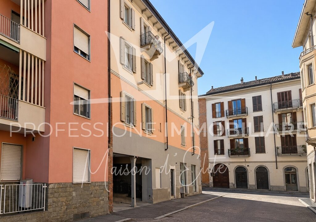 Novara 4